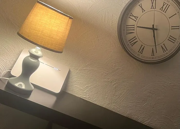 Appartamento 10 Min Walk From Old Town *